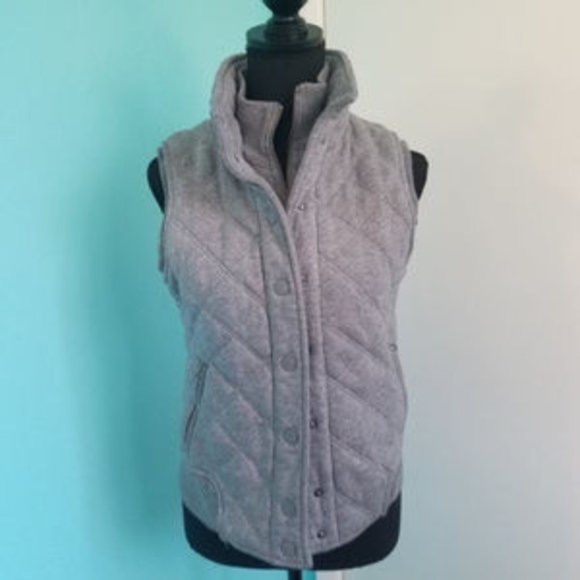 Aeropostale Eighty Seven Quilted Cotton Zip Up Grey Sweater Vest Size M - Picture 1 of 11